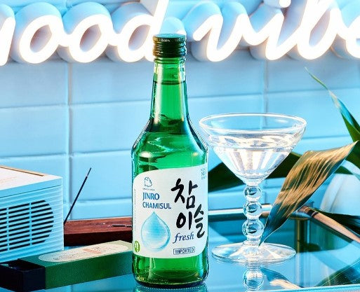 진로 참이슬 Fresh / Bebida Coreana Licor de Arroz Jinro Soju Fresh 1 Botella