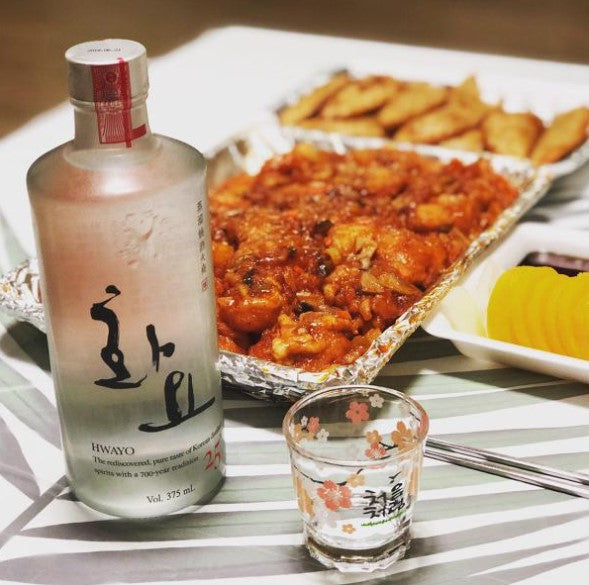 화요 25도 / Licor Coreano Soju Premium 25 Grado Hwayo 1 Botella