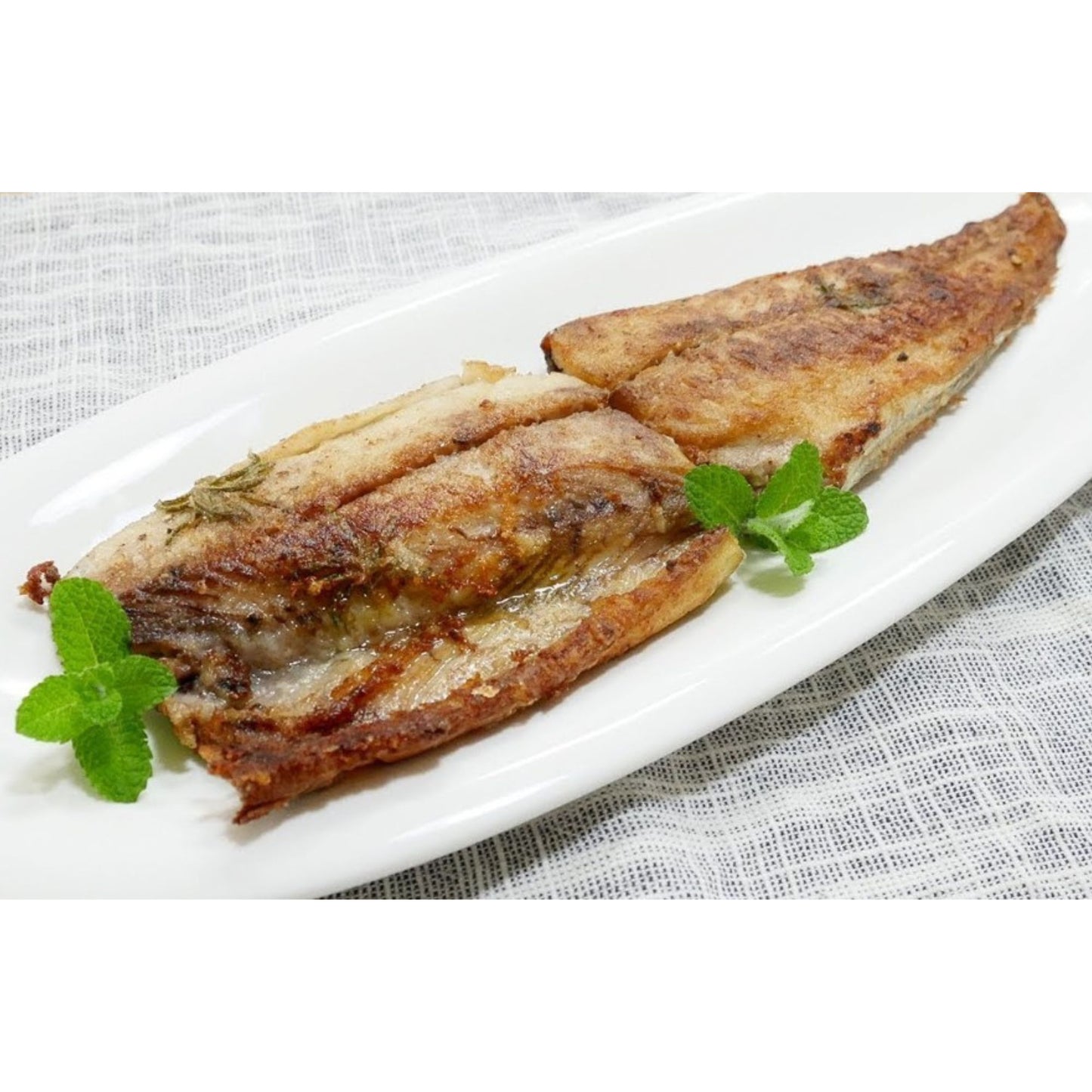 삼치 구이 1마리 / Sierra Frito 1 Completo
